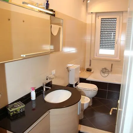 Lägenhet A Casa Di Simone A Viareggio